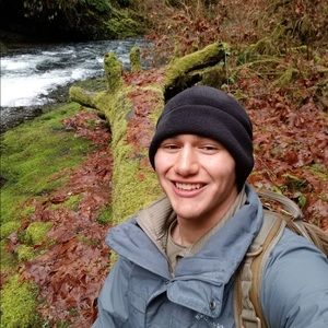 Meet your Posher, Chris